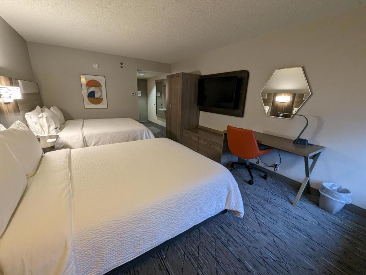Holiday Inn Express Indianapolis Airport By Ihg Плейнфілд Екстер'єр фото